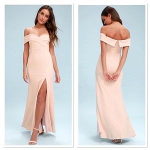 NEVER WORN! Lulu’s Blush Song of Love dress. Size M.